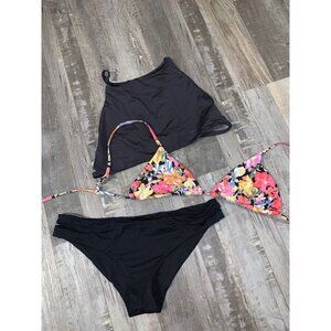 Floral Print Bikini Set With bonus Black bikini top Womens Swimwear - size mediu